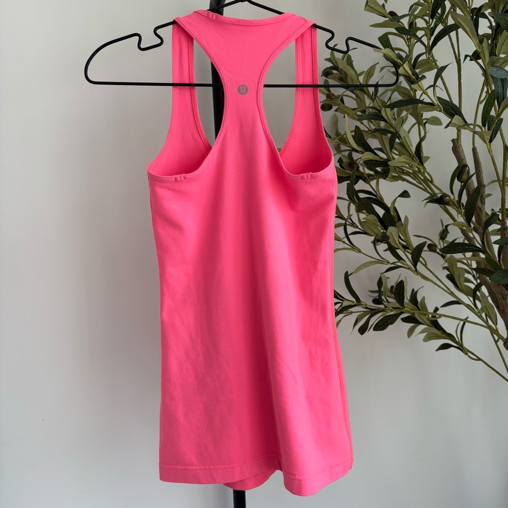 • [Lululemon] Racerback Tank • - Picture 4 of 7